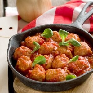 Rice meat balls (Dawoud pasha kofta)